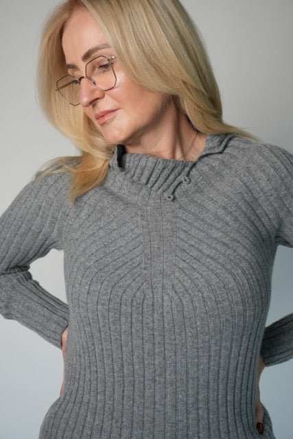 Pocatello Cashmere Turtle Neck Sweater