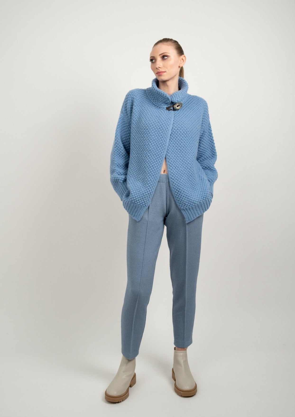 Cashmere heavy knit cardigan