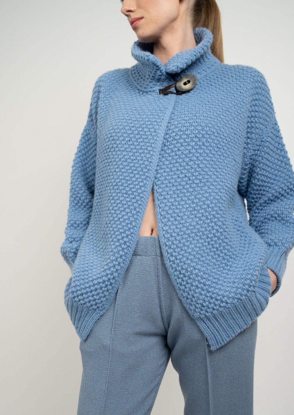 Cashmere heavy knit cardigan