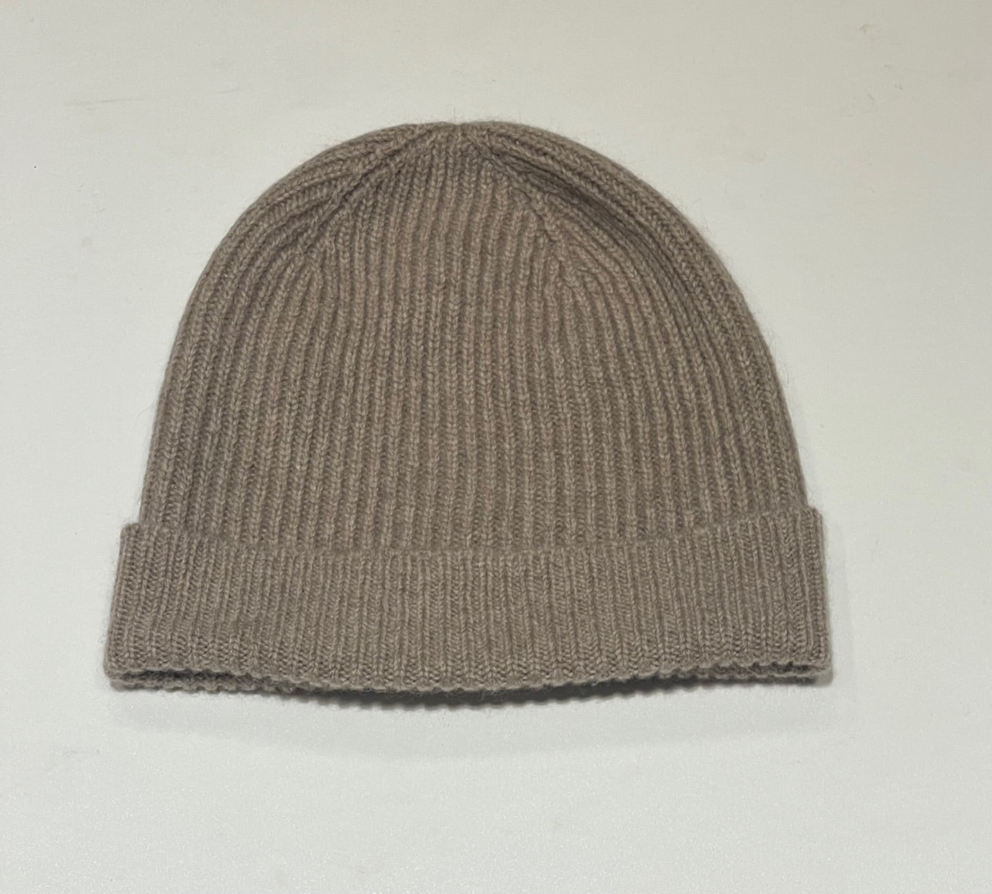 Fine Ribbed Cashmere Hat