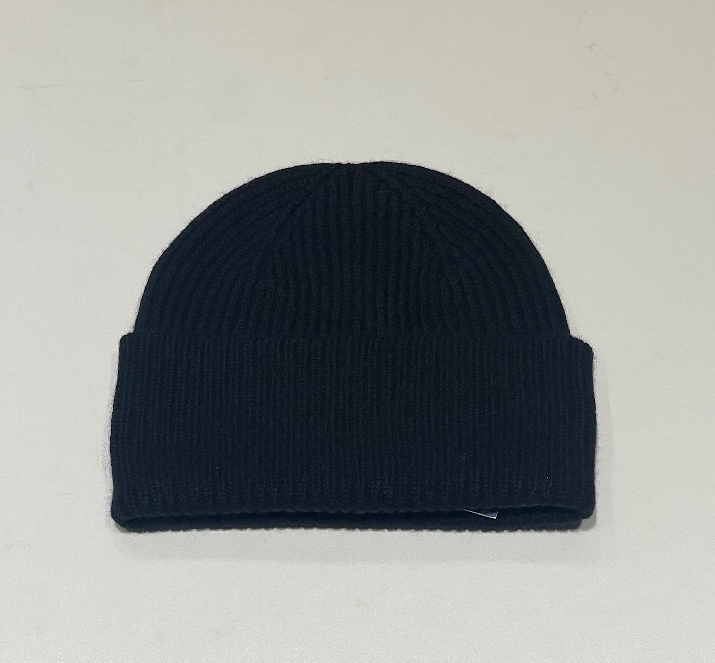 Fine Ribbed Cashmere Hat