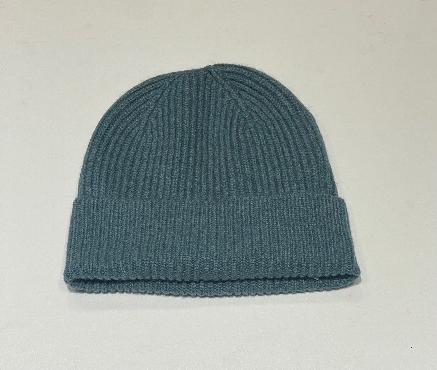 Fine Ribbed Cashmere Hat