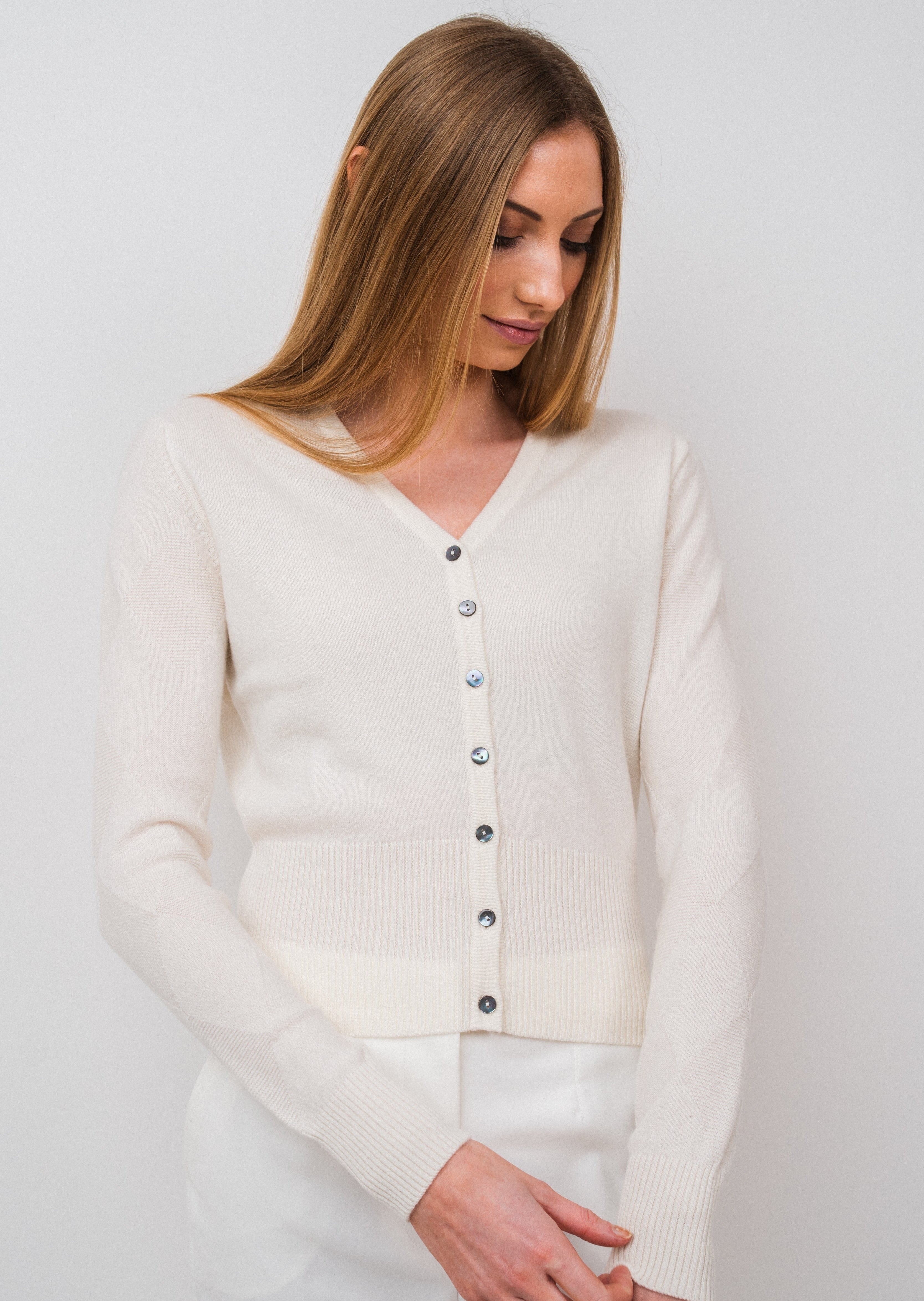 Cropped Vee Cardigan