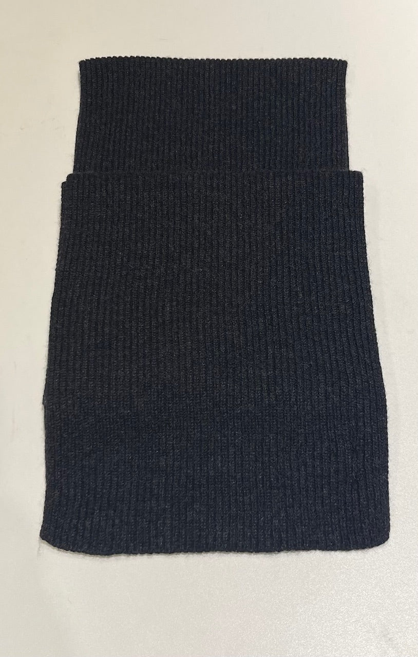 Fine Ribbed Cashmere Scarf