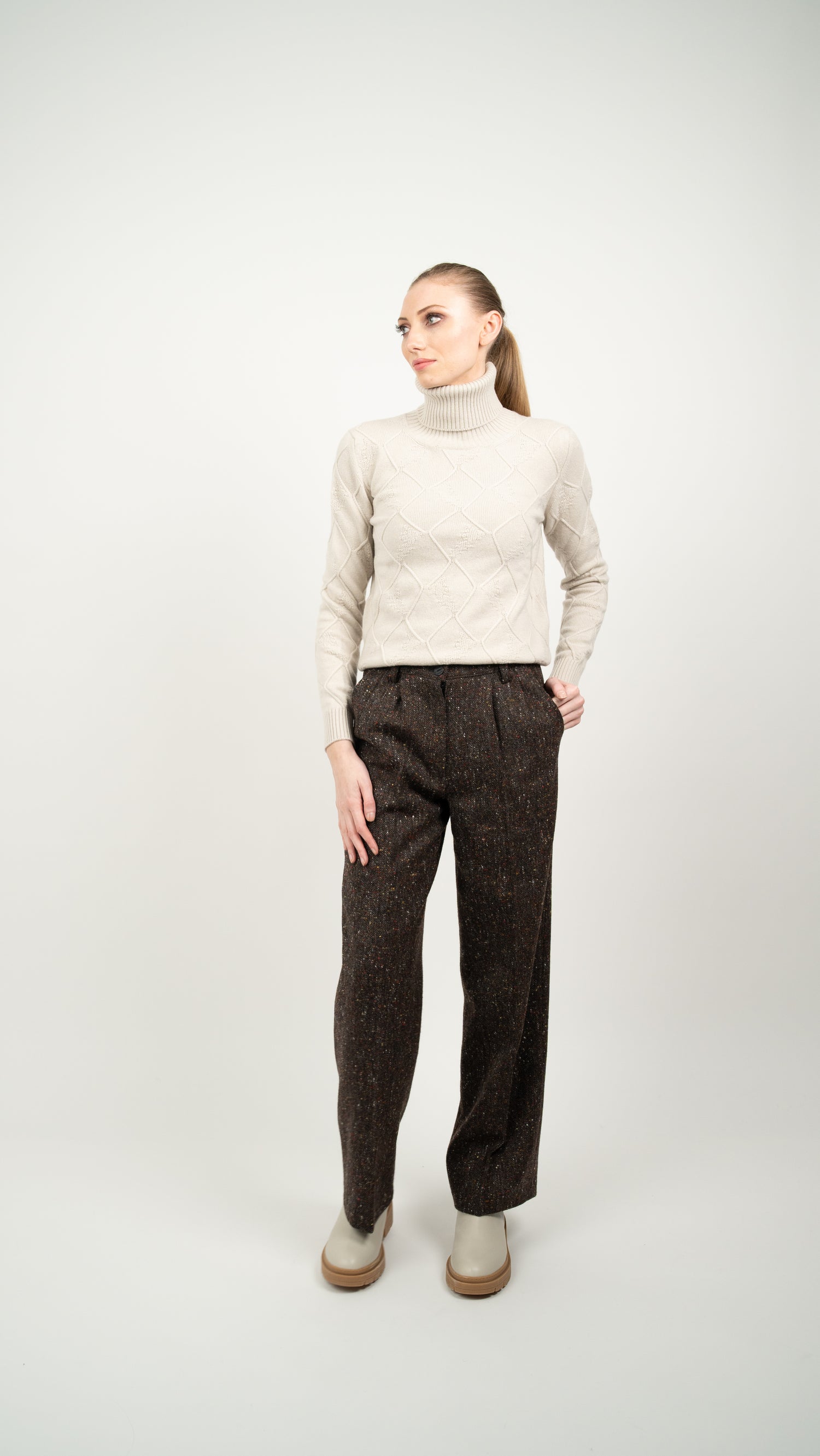 Pure wool Pleated front Trousers